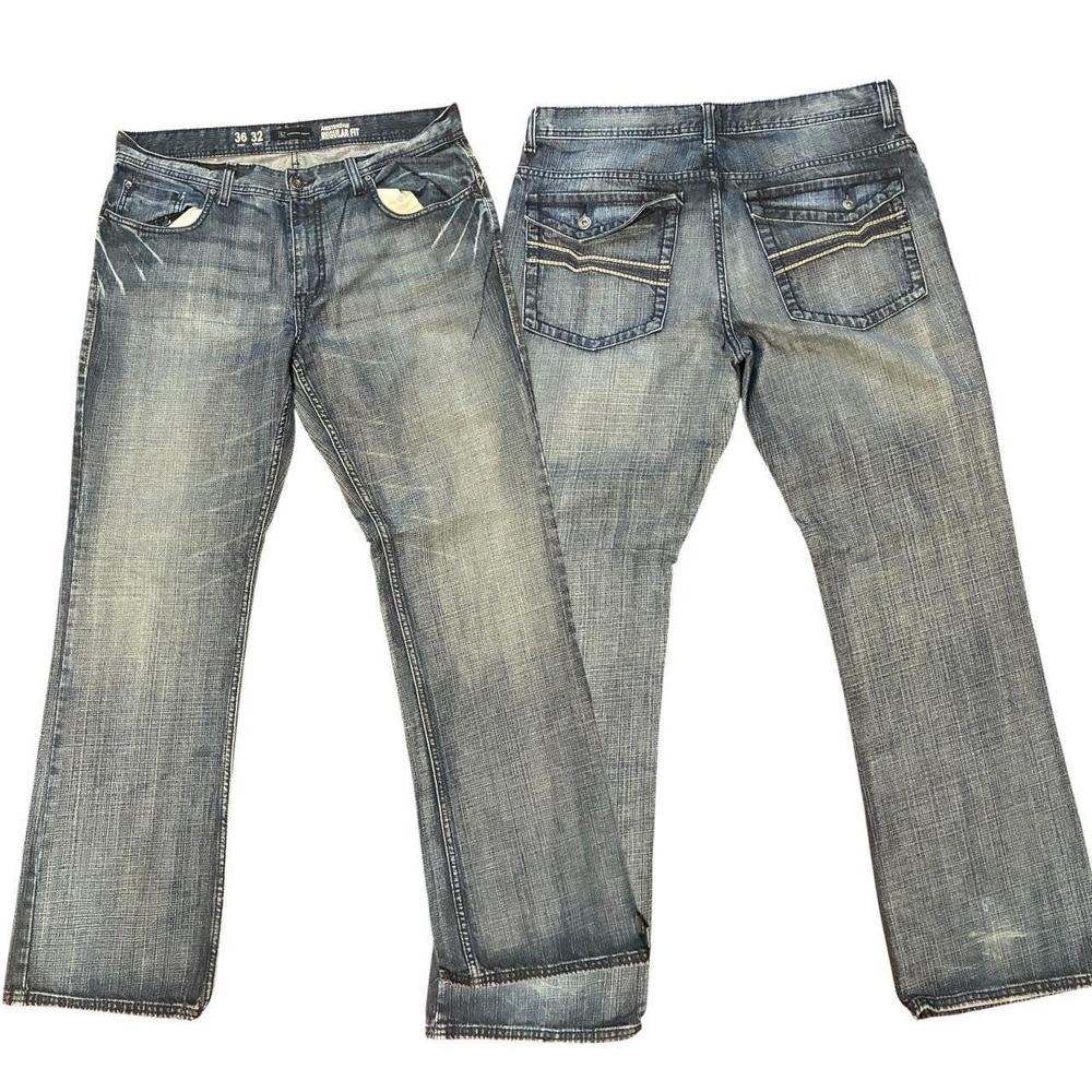 Vintage Baggy Distressed Jeans, faded wash denim, loose fit, vintage loo